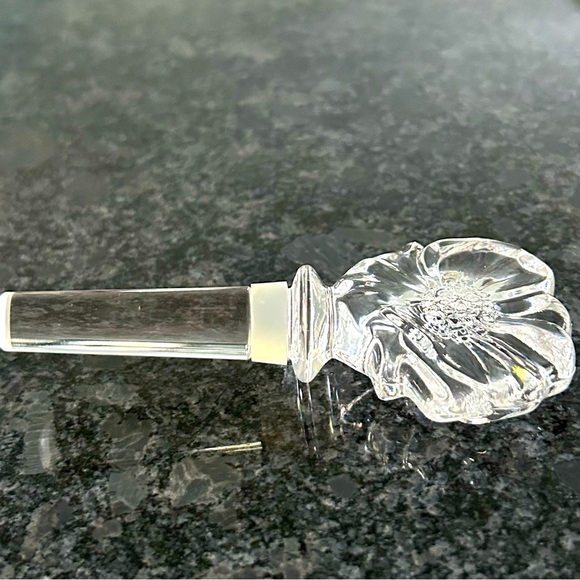 MIKASA Vintage Floral Poppy Crystal Clear Wine bottle stopper flower Like new - Picture 8 of 10